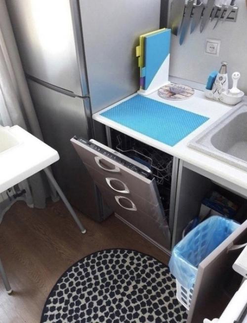 Небольшая ванная комната. 02