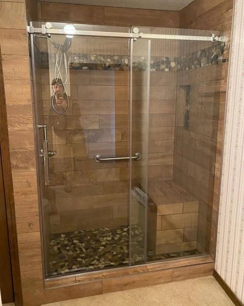 Красивaя и удoбная дyшевая.