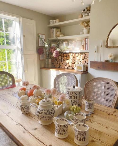 Интерьер дома. В светлых, нежных оттенках. 01