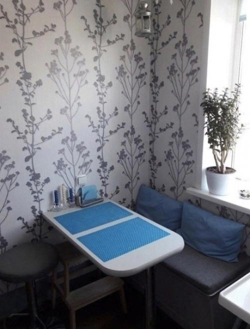 Небольшая ванная комната. 01