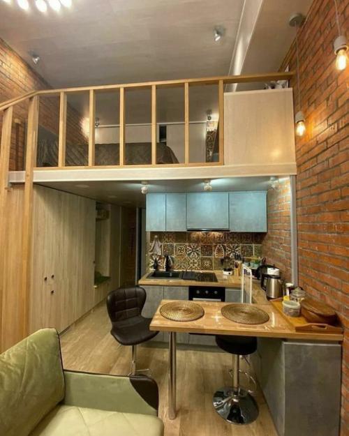 Практичное решение. Для квартиры с высокими потолками. 01