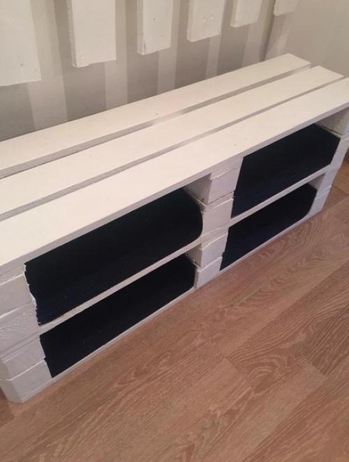 Интересное решение. Мебель из поддонов. 01