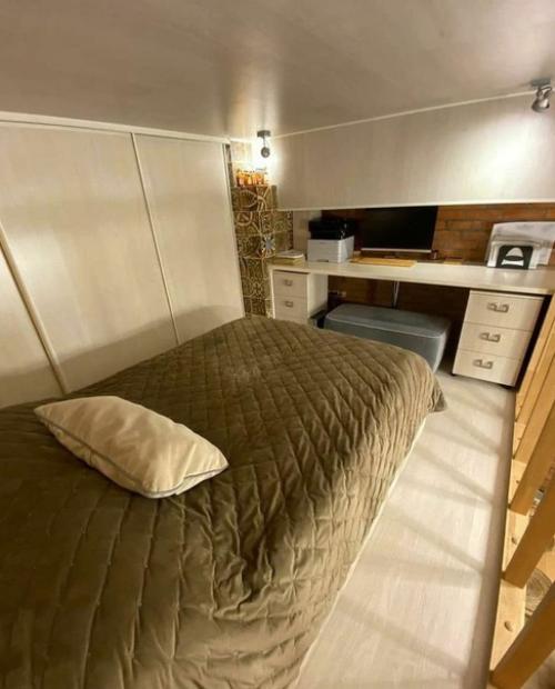 Практичное решение. Для квартиры с высокими потолками. 08