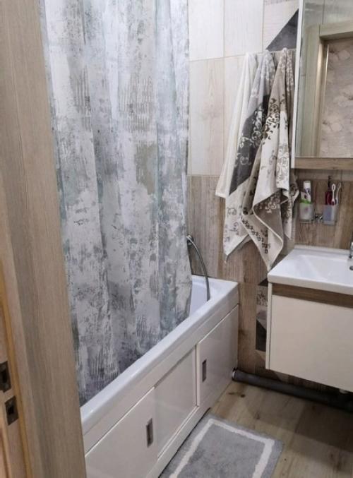 Вот и наша очередь с вами нашим ремонтом делиться. 06