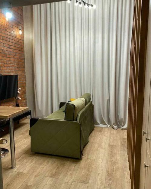 Практичное решение. Для квартиры с высокими потолками. 06