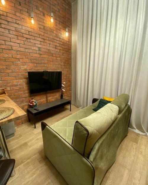 Практичное решение. Для квартиры с высокими потолками. 05