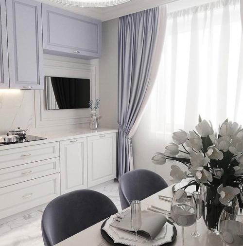 Просторная квартира. В светлых тонах. 01