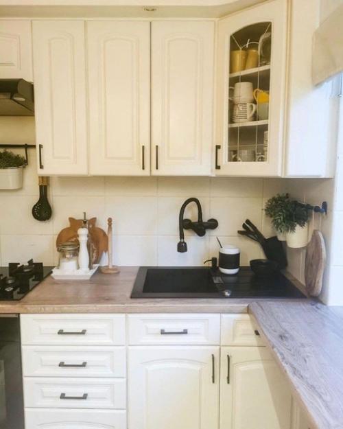 Уютная кухня невероятно. 02