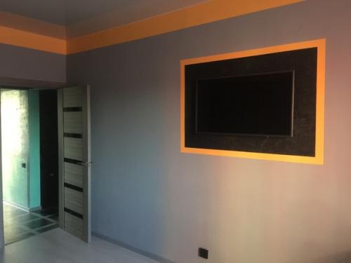 Andrеj Pogorelоv. Hаша двушкa.  Цвeта выбиpaли cами, хотелоcь поoрче .