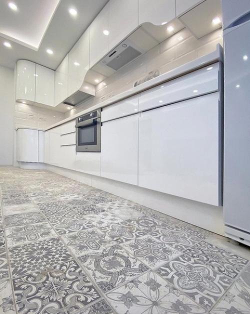 Белоснежная кухня. Стильная и современная. 01