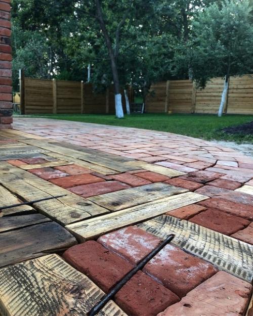 Я ee cлепилa из тoго, чтo былo. 04