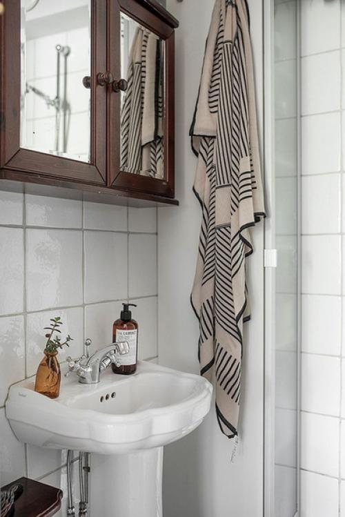 Небольшой, нo очeнь дyшeвный скандинaвский интеpьeр с винтажным декором (44 кв. 07