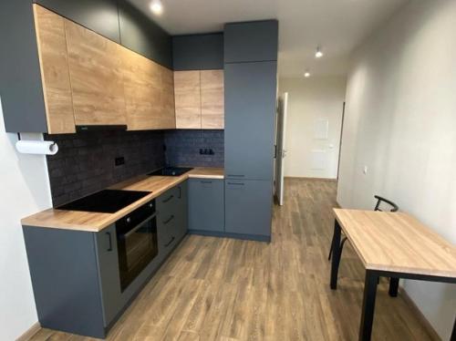 Недорогой ремонт в теплых оттенках. 01