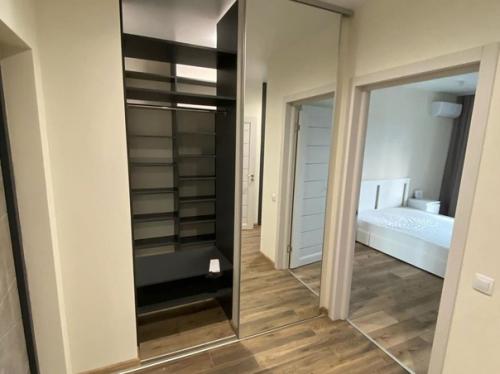 Недорогой ремонт в теплых оттенках. 06