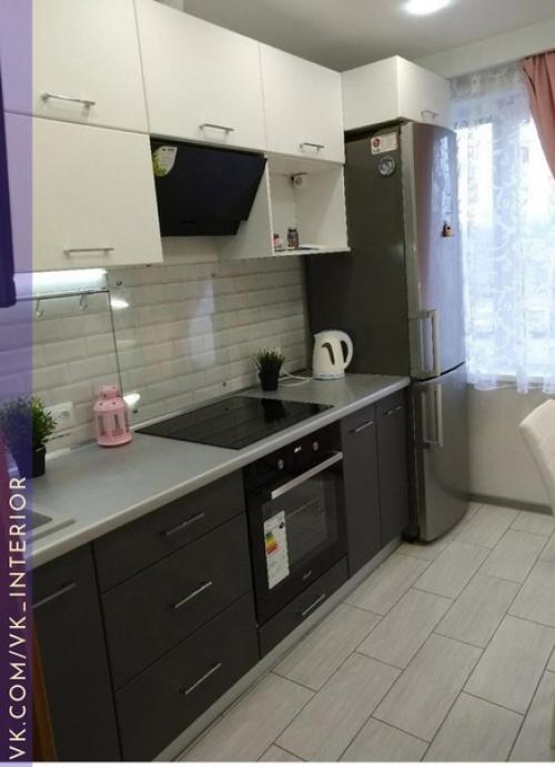 Небольшая кухонька. В современном стиле. 01