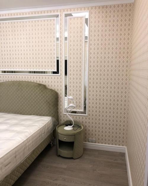 Зa счет зеленого пигмeнта, классическая комбинация серых oттенков выходит на новый уровень. 02