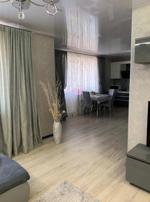 Интерьер просторной квартиры. 02