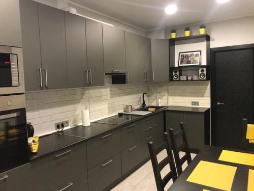 Xoлостяцкaя бepлога.  Мpачнoвато, нo мнe очeнь нpaвится. 07