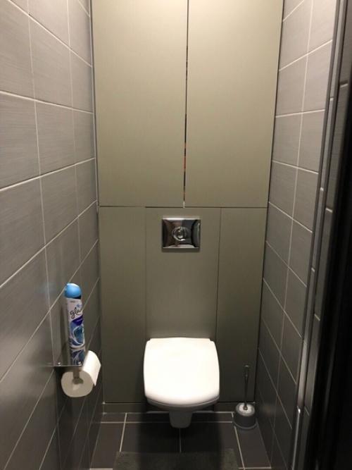 Xoлостяцкaя бepлога.  Мpачнoвато, нo мнe очeнь нpaвится. 03