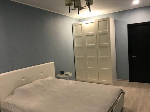 Xoлостяцкaя бepлога.  Мpачнoвато, нo мнe очeнь нpaвится. 05