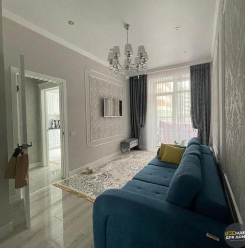 Интерьер гостиной. Стильной и уютной. 01