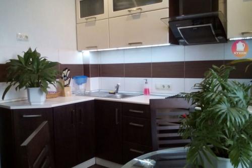 Ремонт делали уже 7 лет назад, но что-то уже начинает надоедать цвет фасадов. 04