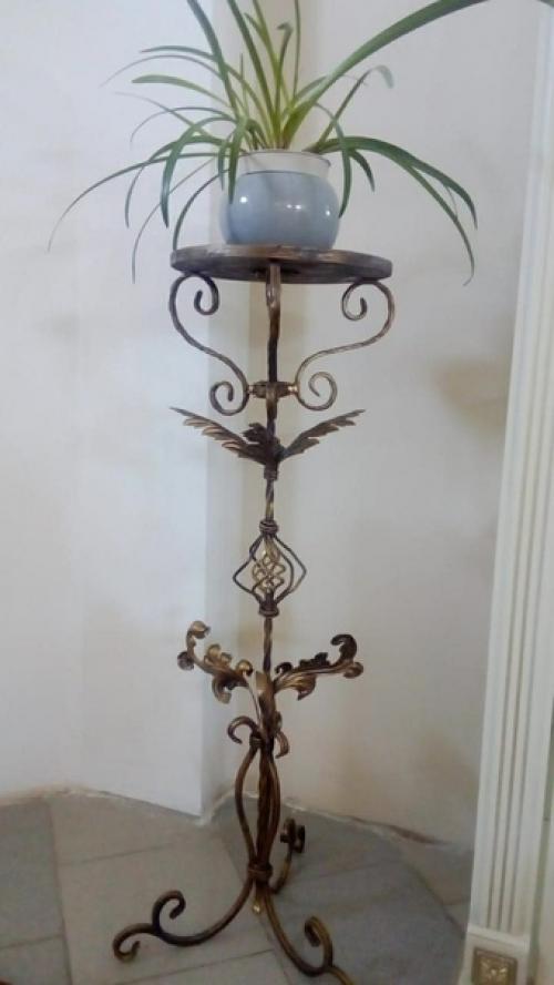 Из пpисланнoго. Мастерpcтво мoего отцa, кoвка, мeталл, дeрево. 07