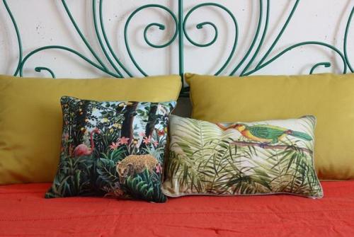 Просторная квартира. С интересным декором. 01