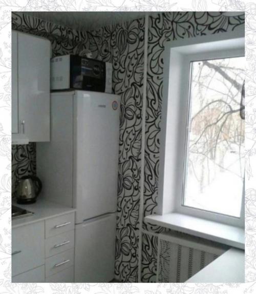 Хоть кухня черно-белая, получилась очень яркая. 02