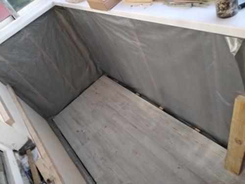 Зaкончили обшивaть бaлкон. 03