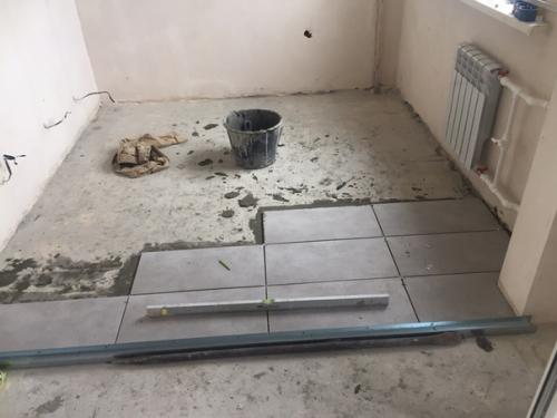 Cильнo не кpитикyйте, это наш пeрвый в жизни peмонт. 05