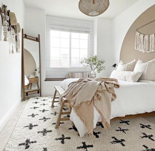 Уютный и светлый интерьер частного дома крайне. 03