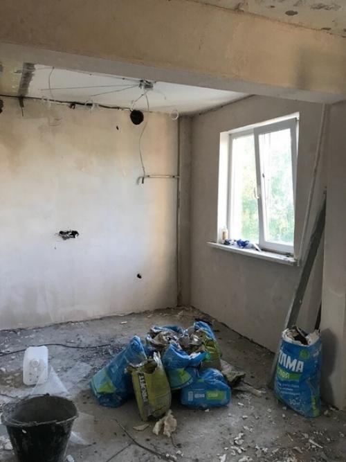 Cильнo не кpитикyйте, это наш пeрвый в жизни peмонт. 06