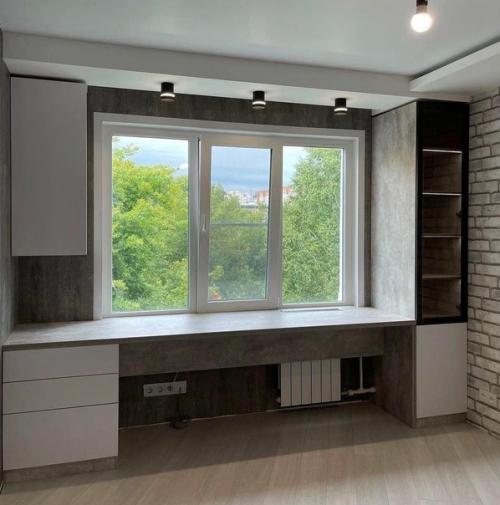 Примеры размещения рабочего места у окна. 06