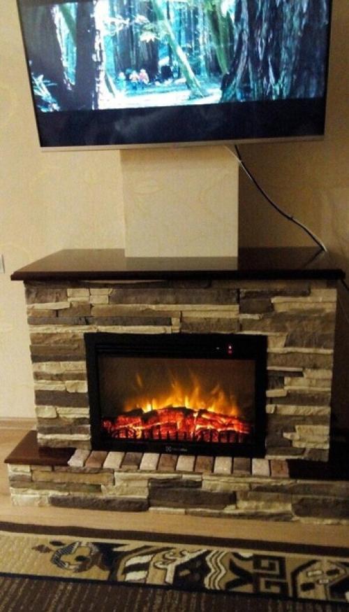 На постсоветском пространстве настоящий камин - это редкость. 03