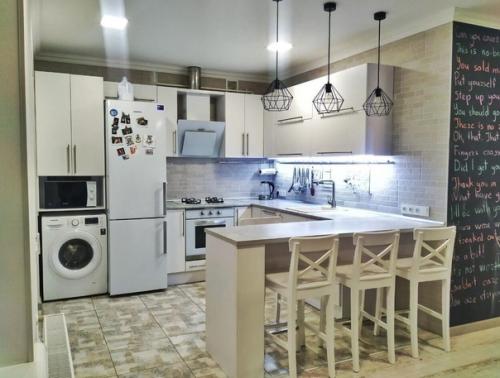 Просторная квартира. После бюджетного ремонта. 02