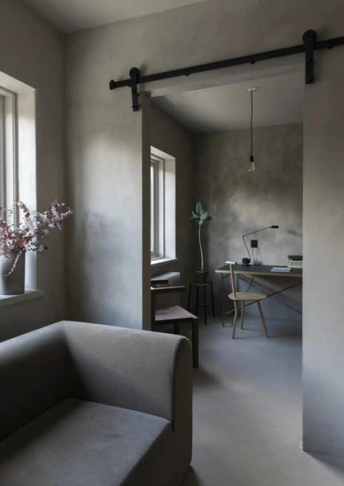 Интерьер в тёмных тонах.