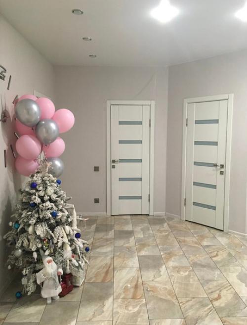 Просторная квартира. В современном стиле. 01