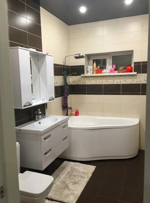 Просторная квартира. В современном стиле. 05