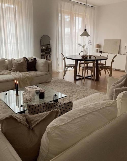 Гостиная с обеденной зоной. 02