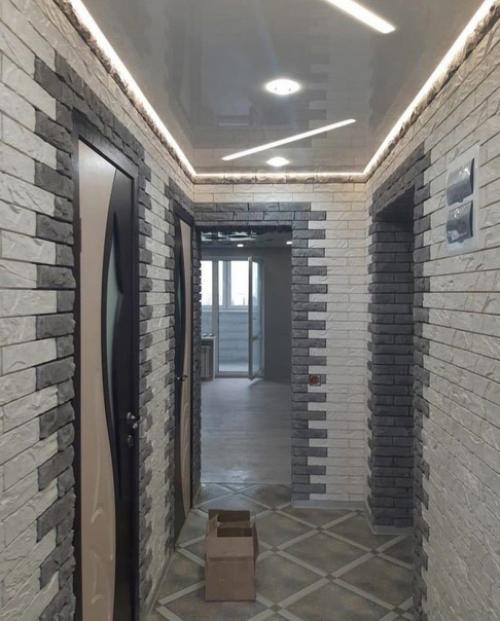 Оформление коридора. С интересной отделкой. 03