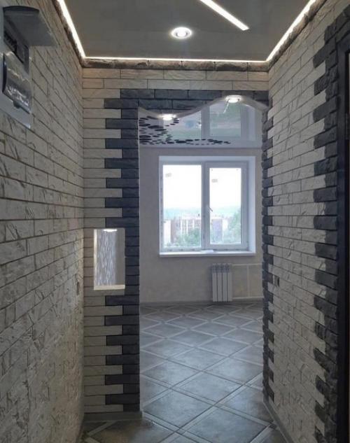 Оформление коридора. С интересной отделкой. 02