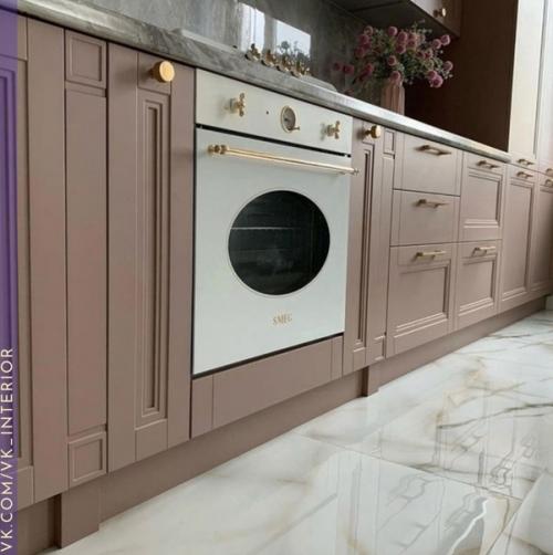 Интерьер кухни. В интересных оттенках.