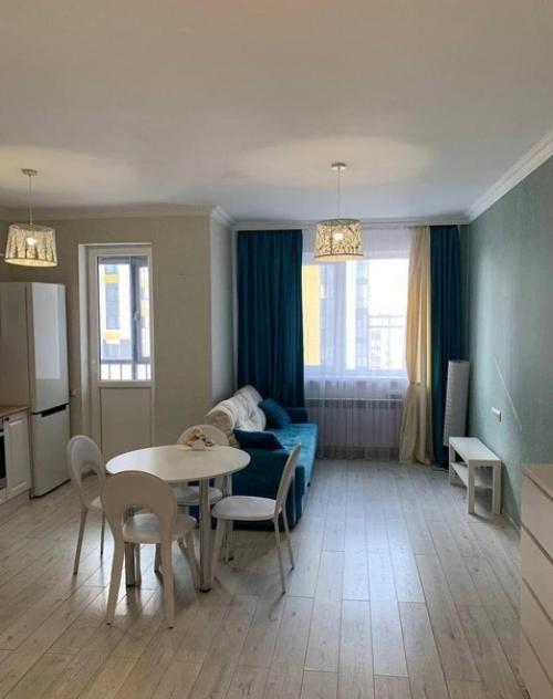 Просторная кухня. Объединенная с гостиной. 01