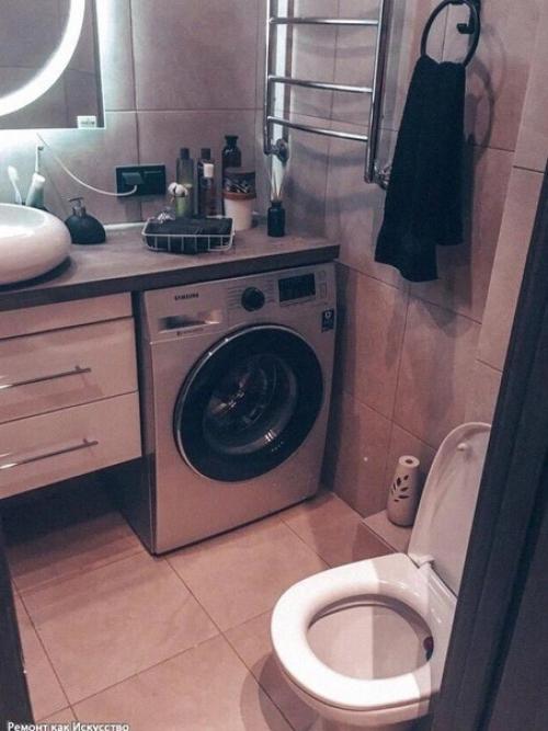Небольшая ванная комната. 04