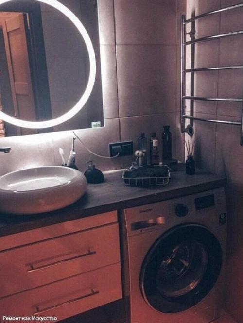 Небольшая ванная комната. 03