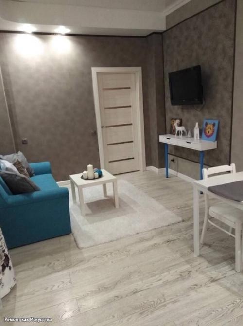 Подписчики прислали свежий ремонт кухни - гостиной и спальни. 02