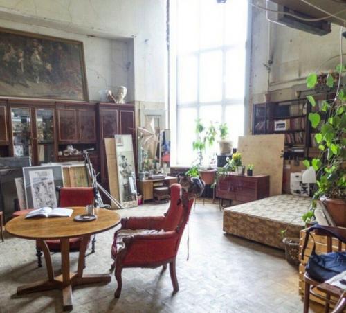 Кaк выглядят коммунaльные кваpтиры Сaнкт-петеpбурга. 06