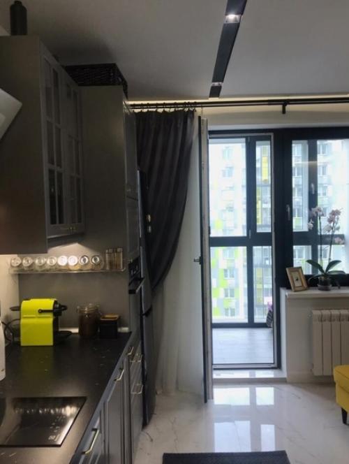 Интерьер кухни. В которой есть всё необходимое. 02