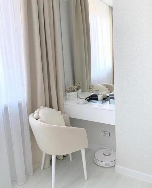 Просторная квартира. В светлых оттенках. 08